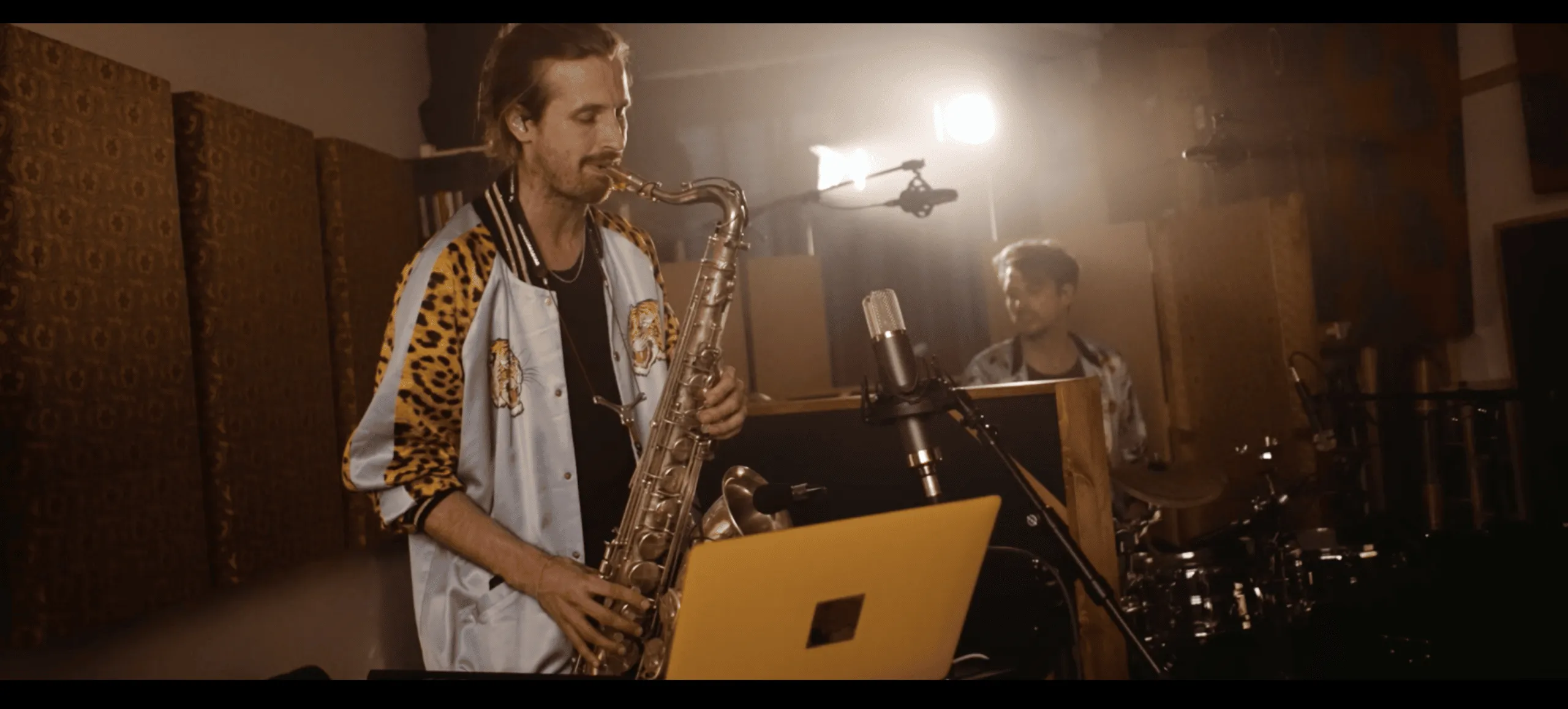 ALIENS STUDIO VERSION